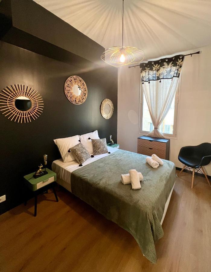 Apartamento Au Coeur Du Vieux-Port Marsella Exterior foto